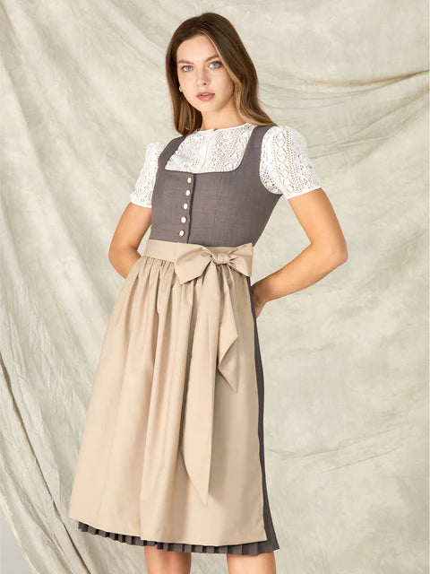 Dirndl in grey: elegance and style in different shades and designs